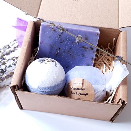 product-images/GS0006/Lavender_Soap_and_BathBombs_3