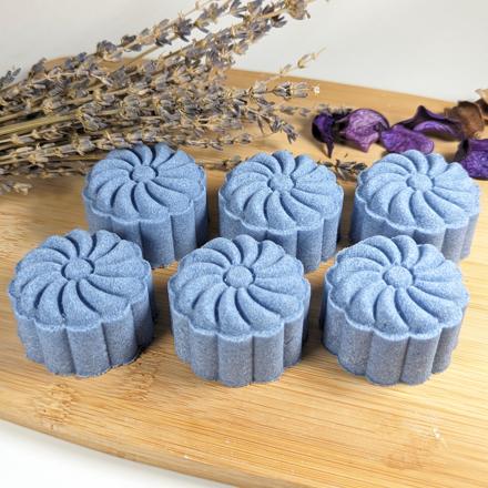 Set of 6 Aromatherapy Lavender Shower Steamers with Menthol Crystals